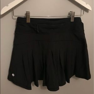 Lulu lemon skirt